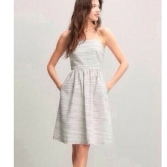 Banana Republic • Gray & White Striped Strapless Dress - Picture 1 of 4